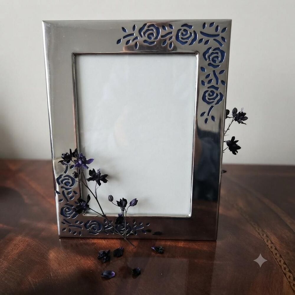Vintage 1997 Dark Academia Chrome Floral Picture Frame | 5x7